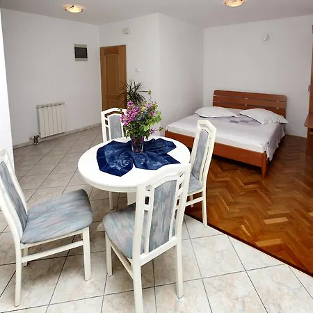 In Beautiful Split * Podstrana