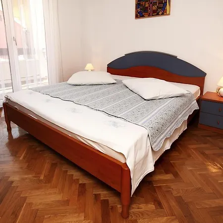 In Beautiful Split * Podstrana